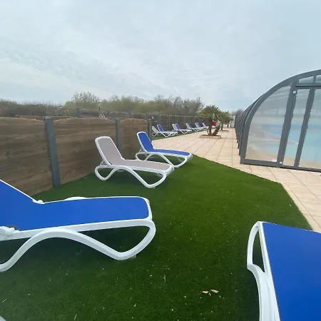 Moderne En Bord De Ferienhaus *